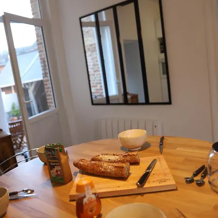 De L'eglise A Saens *