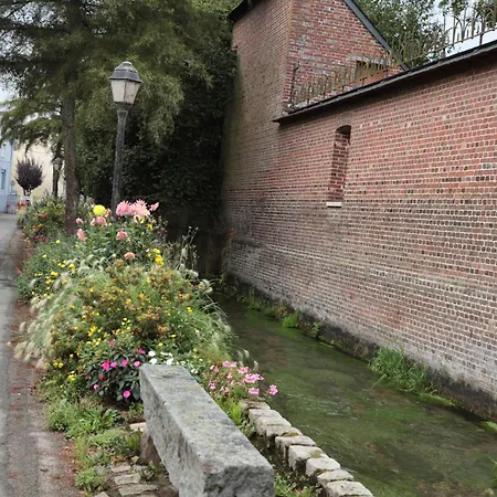 De L'eglise A Saens Saint-Saëns